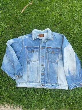 Lucky Star Vintage Bleach Wash Denim Trucker Jacket Men's Size L